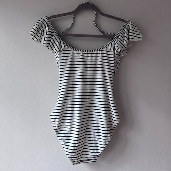 Vince Camuto Blossom Stripe One Piece Swimsuit | Size 6 | NWOT 🌺 - Picture 2 of 10